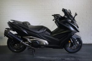 Kymco AK 550 Scooter 550i, Akrapovic, Digital Dash, Navi-houder, Key-less – foto 12