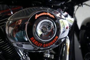 Harley-Davidson Road King Tour 88 FLHR cast wheels, S&S getunde motor, Vance Hines – foto 10