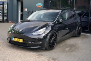 Tesla Model Y Performance AWD 75 kWh KW-Schroefset, Full auto pilot, 21 inch – foto 17