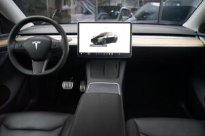 Tesla Model Y Performance AWD 75 kWh KW-Schroefset, Full auto pilot, 21 inch – foto 2