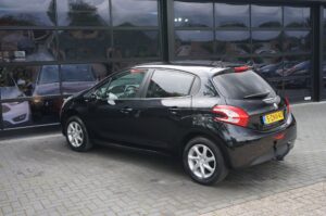 Peugeot 208 1.2 PureTech Style, Clima, CC, Navi, PDC, Bluetooth, Trekhaak – foto 10