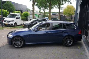BMW 3 Serie Touring 325xi Luxury Line, Clima, Navi, Leder, Xenon, Trekhaak, – foto 11