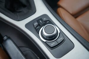 BMW 3 Serie Touring 325xi Luxury Line, Clima, Navi, Leder, Xenon, Trekhaak, – foto 18