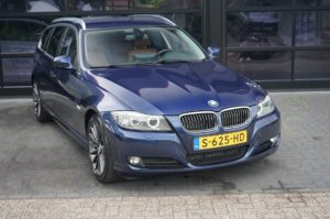 BMW 3 Serie Touring 325xi Luxury Line, Clima, Navi, Leder, Xenon, Trekhaak, – foto 7