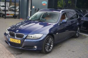 BMW 3 Serie Touring 325xi Luxury Line, Clima, Navi, Leder, Xenon, Trekhaak, – foto 9