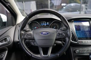 Ford Focus 1.0 Automaat, PDC, Navi, Winter pakket, Airco, Trekhaak, CC – foto 16
