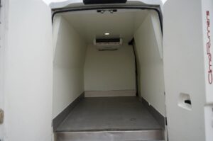 Iveco Daily 35S16V 2.3 352 H2, Koel vrieswagen, Airco, PDC, Trekhaak, Nette wagen – foto 19