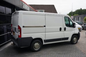 Peugeot Boxer 330 2.2 HDI L1H1, Airco, Nieuwe apk grote beurt – foto 3