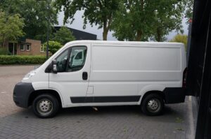 Peugeot Boxer 330 2.2 HDI L1H1, Airco, Nieuwe apk grote beurt – foto 8